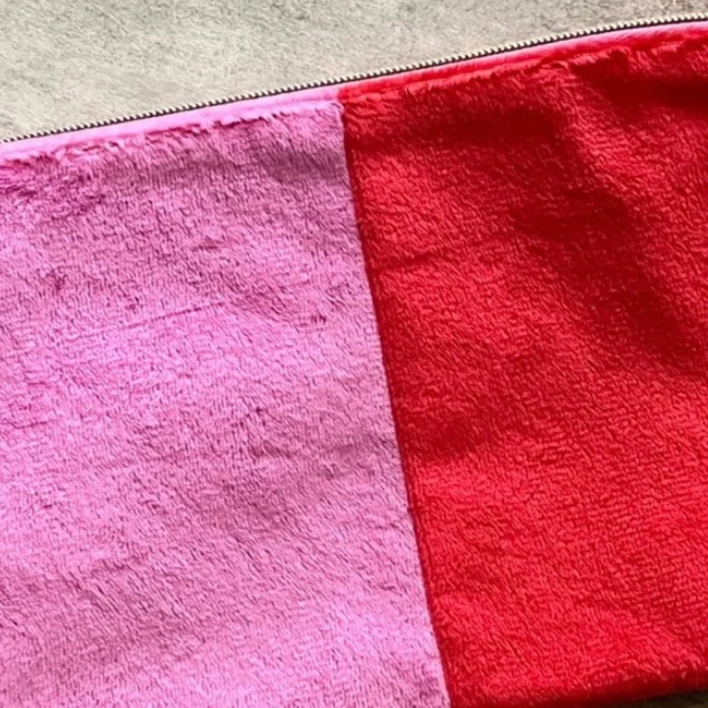 Ipsy Pink & Red Velvet Glam Cosmetic Bag